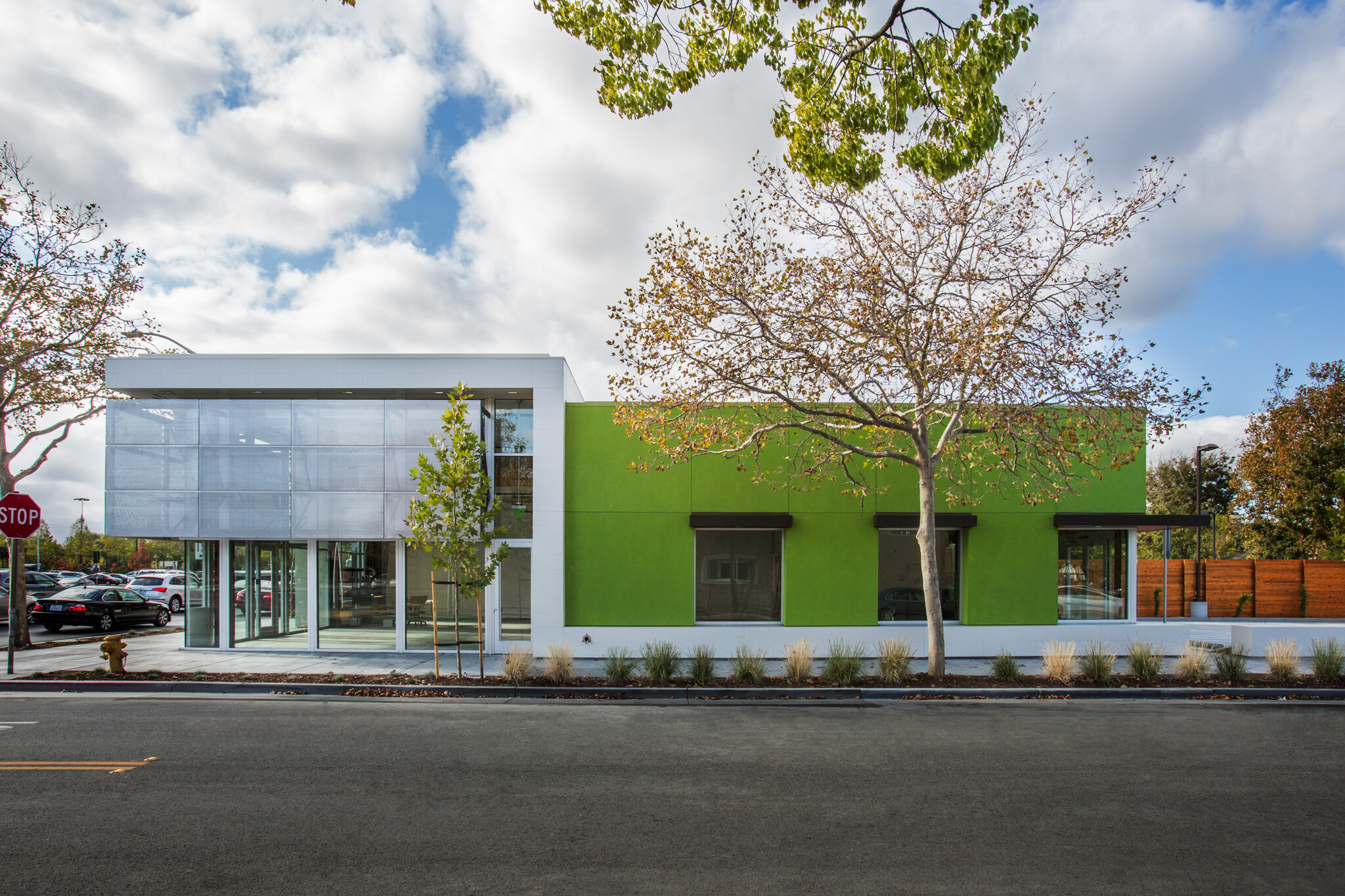 2875 El Camino Real, Palo Alto, CA for lease Building Photo- Image 1 of 9