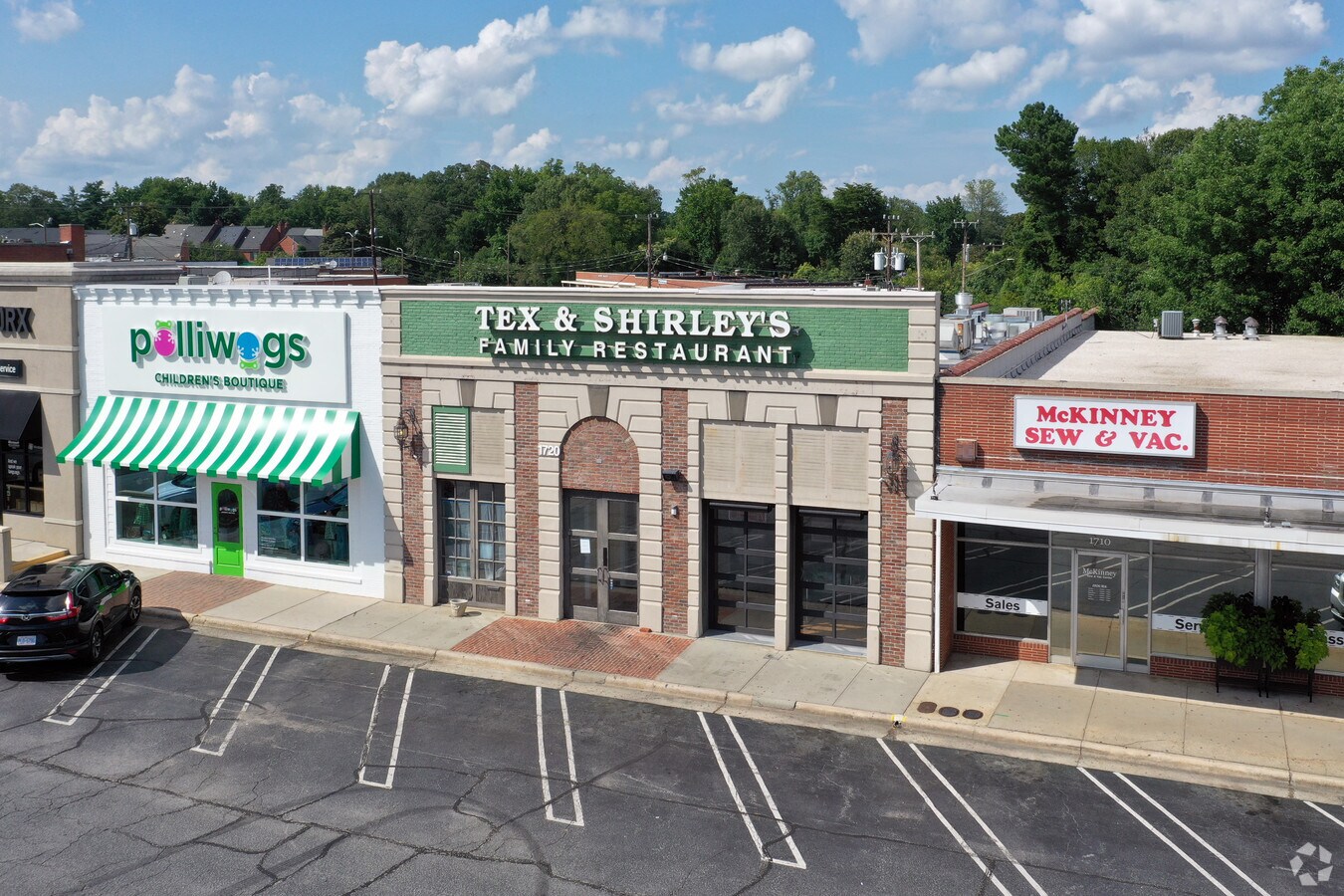 1718 Battleground Ave, Greensboro, NC 27408