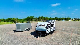 Longhorn Storage & Parking ~ 7% Cap - Parking Garage