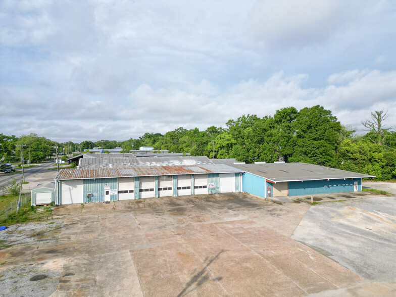 2260 Halls Mill Rd, Mobile, AL for sale - Building Photo - Image 3 of 11