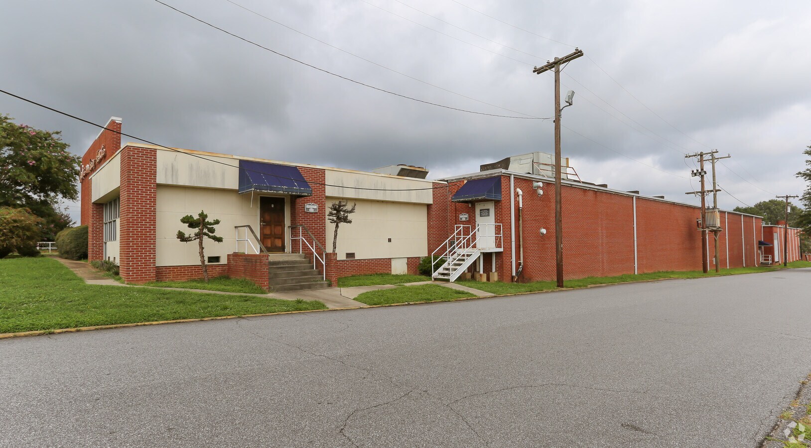 2808 Main Ave NW, Hickory, NC 28601