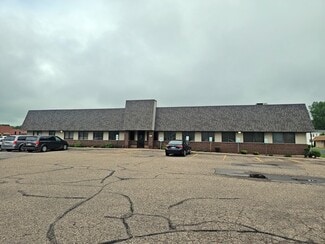 More details for 300 S Peach Ave, Marshfield, WI - Office for Lease