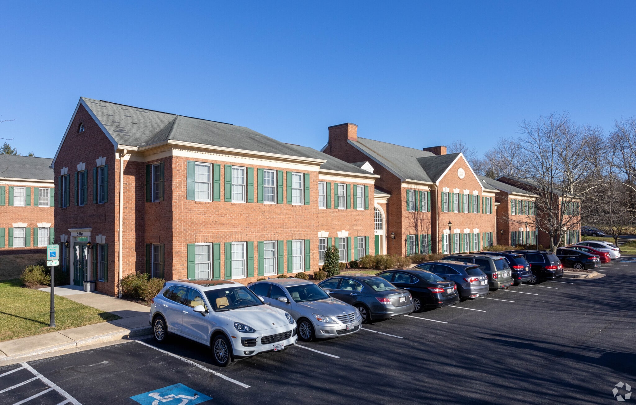 5090-5096 Dorsey Hall Dr, Ellicott City, MD for lease Primary Photo- Image 1 of 52