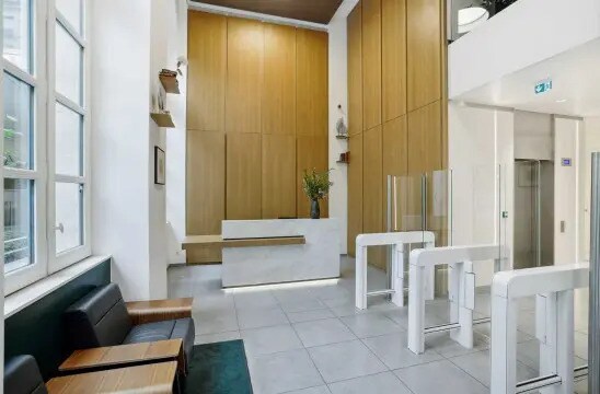 2 Rue Favart, Paris for lease - Lobby - Image 3 of 12