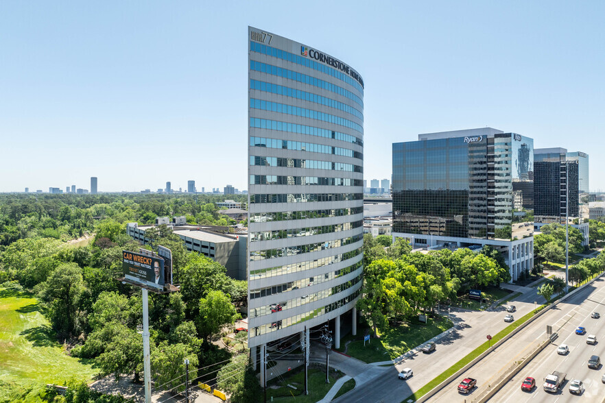 1177 West Loop S, Houston, TX for lease - Building Photo - Image 3 of 7