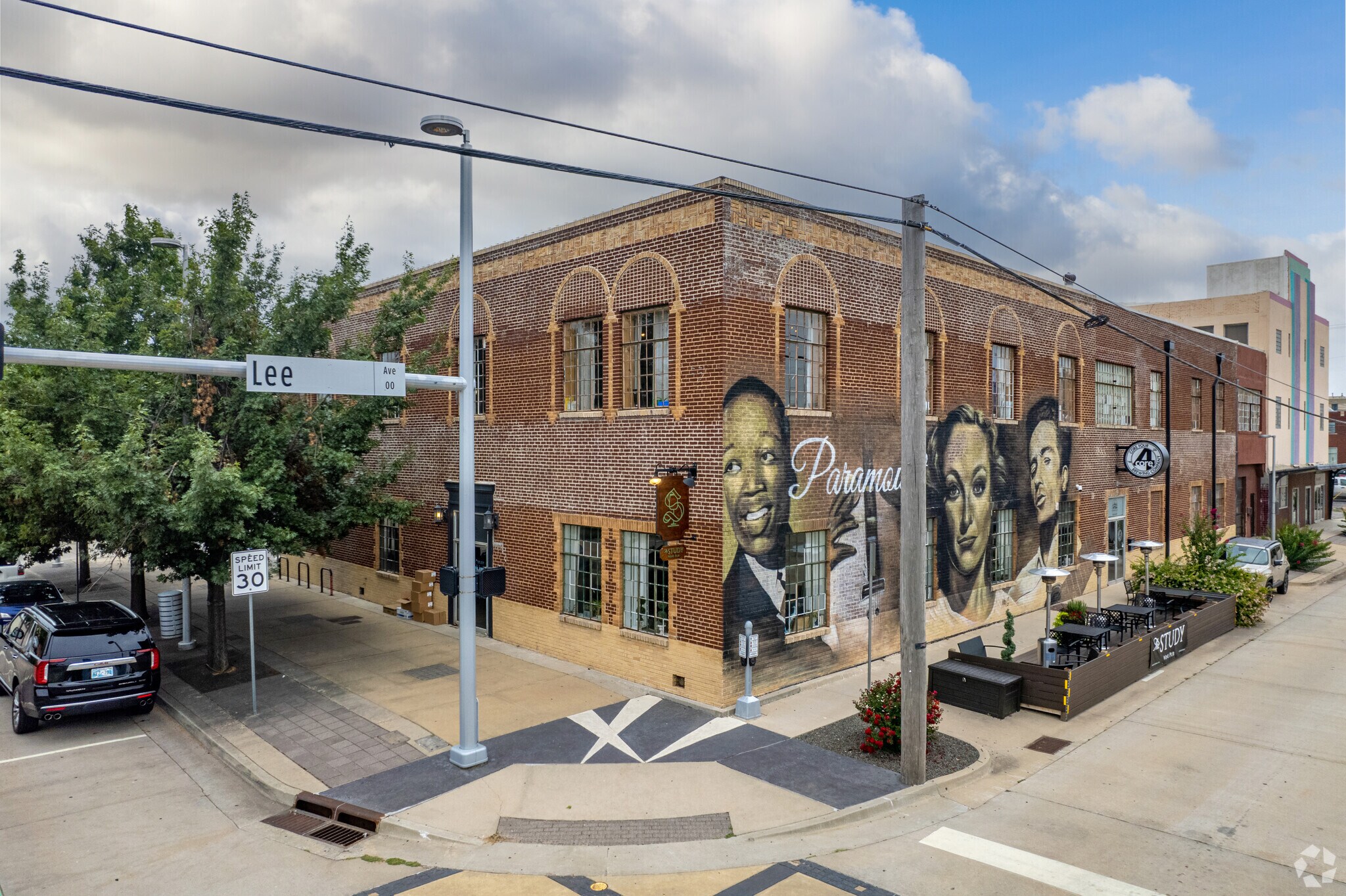 701 W Sheridan Ave, Oklahoma City, OK for lease Building Photo- Image 1 of 11