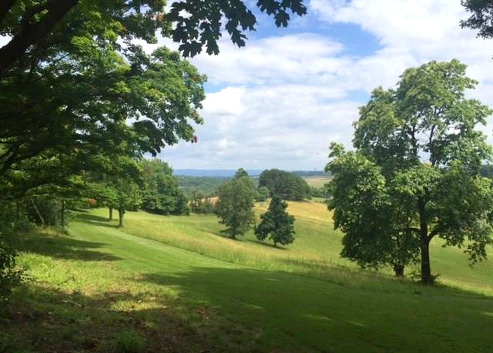 61 Guston Run Rd, Morgantown, WV for sale Primary Photo- Image 1 of 1