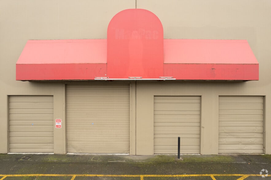 12304-12314 NE Whitaker Way, Portland, OR for lease - Building Photo - Image 3 of 4