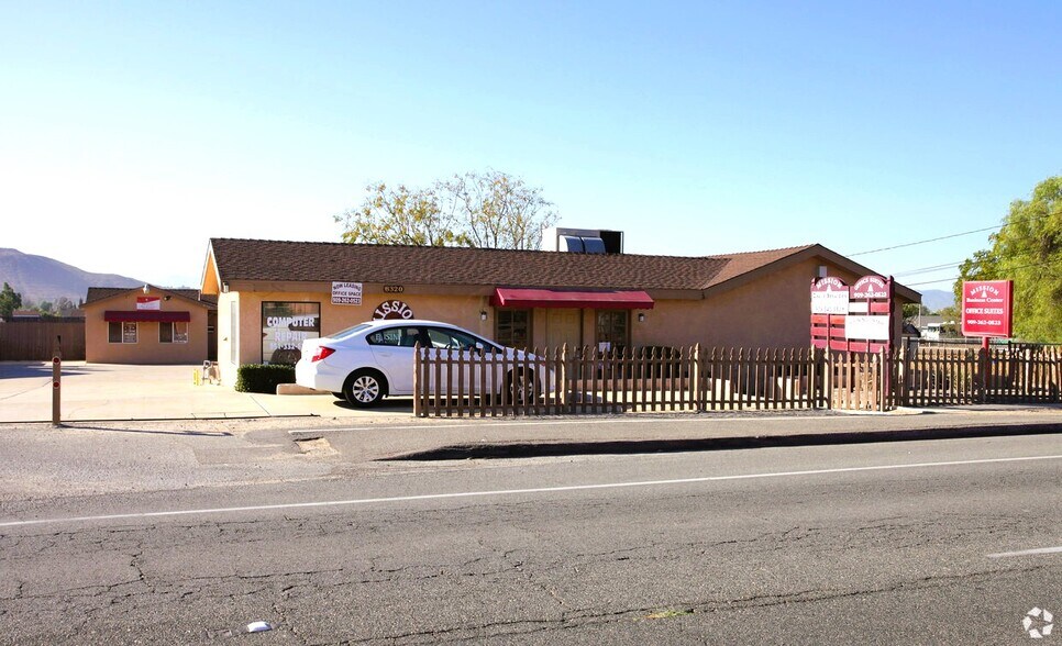 8320-8322 Mission Blvd, Jurupa Valley, CA for sale - Building Photo - Image 1 of 1