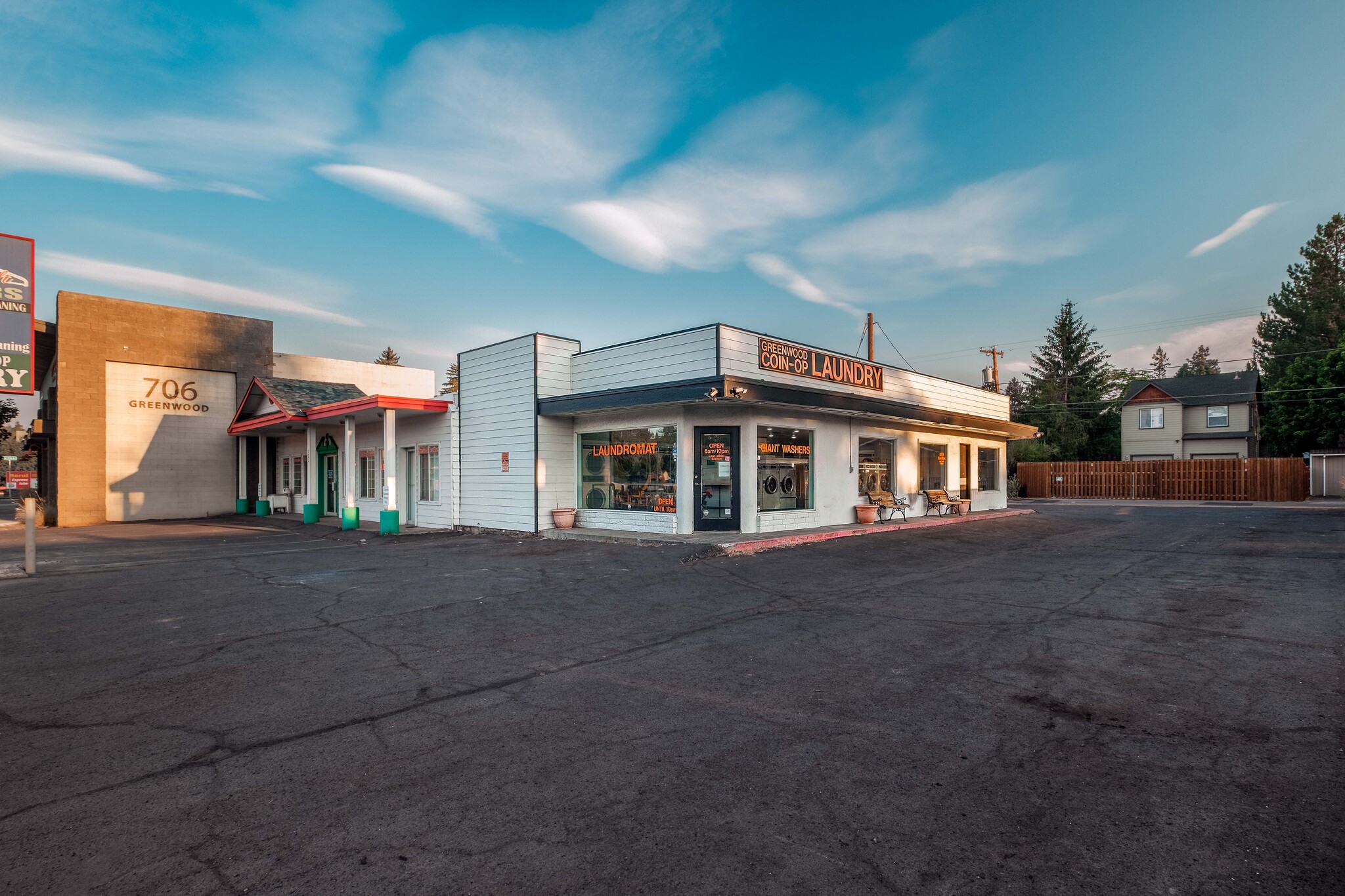 734 NE Greenwood, Bend, OR for sale Primary Photo- Image 1 of 20