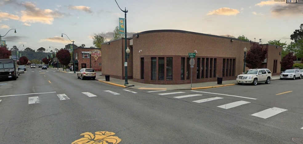 921 Alder Ave, Sumner, WA for lease - Building Photo - Image 1 of 10