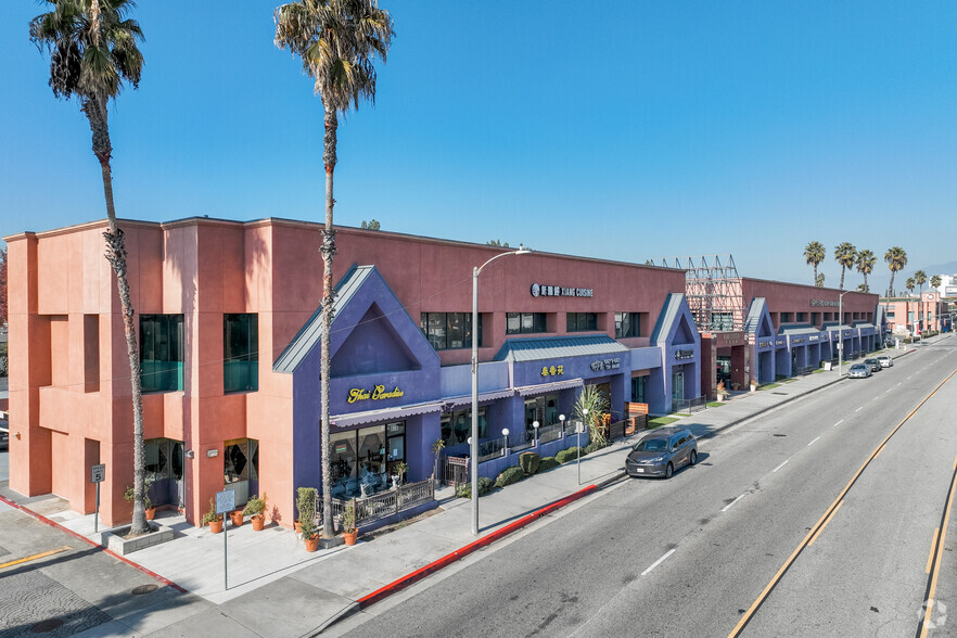 145 N Atlantic Blvd, Monterey Park, CA for lease - Building Photo - Image 1 of 34