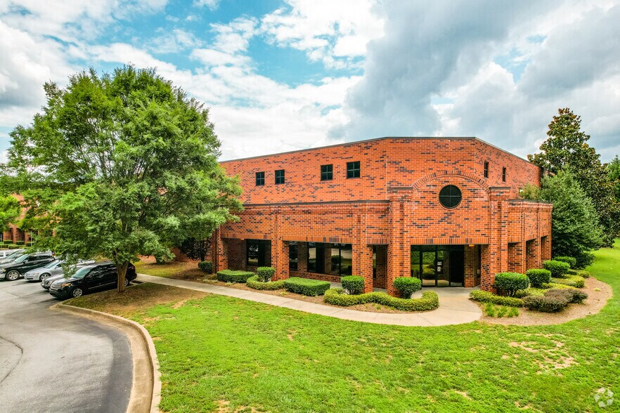 14161 Lake Forest Ct, Covington, GA for sale - Primary Photo - Image 1 of 1