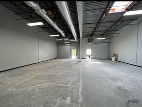 1785 E Park Place Blvd, Stone Mountain, GA for lease Building Photo- Image 1 of 1