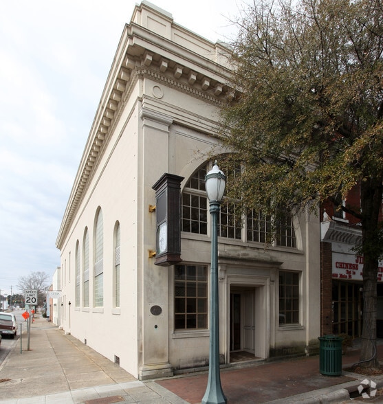 400 Main St, Tarboro, NC for sale - Building Photo - Image 1 of 4