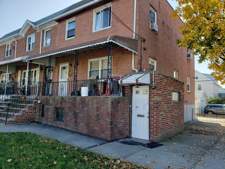 8902 Springfield Blvd, Queens Village, NY for sale - Primary Photo - Image 1 of 1