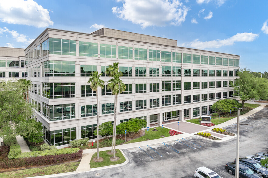 4600 Touchton Rd, Jacksonville, FL for lease - Primary Photo - Image 1 of 10