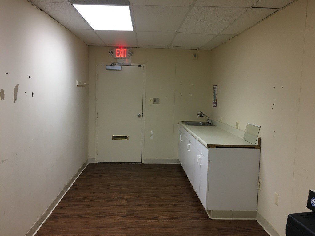 123 Franklin Corner Rd, Lawrenceville, NJ 08648