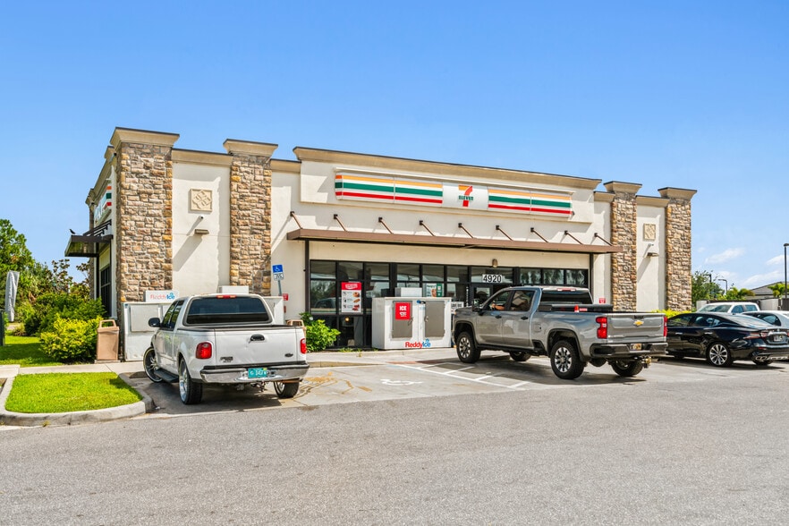 4920 Moccasin Wallow Rd, Palmetto, FL for sale - Building Photo - Image 3 of 5