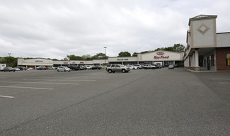 More details for 349-411 Horseblock Rd, Farmingville, NY - Retail for Lease