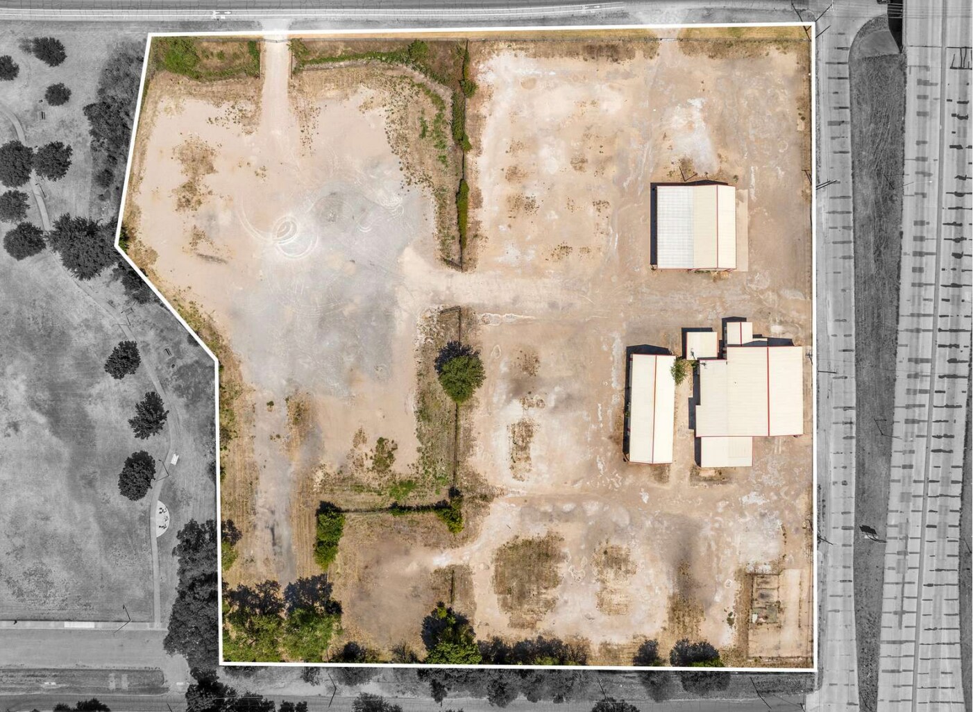 913 S Loop Dr, Waco, TX for sale Primary Photo- Image 1 of 1