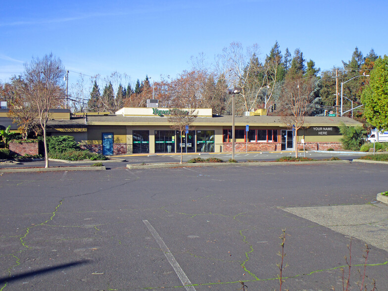 1202-1220 W Steele Ln, Santa Rosa, CA for lease - Primary Photo - Image 1 of 2