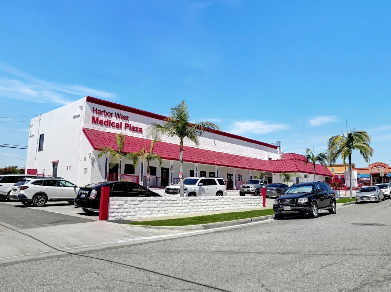 860 E La Habra Blvd, La Habra, CA for lease Building Photo- Image 1 of 13