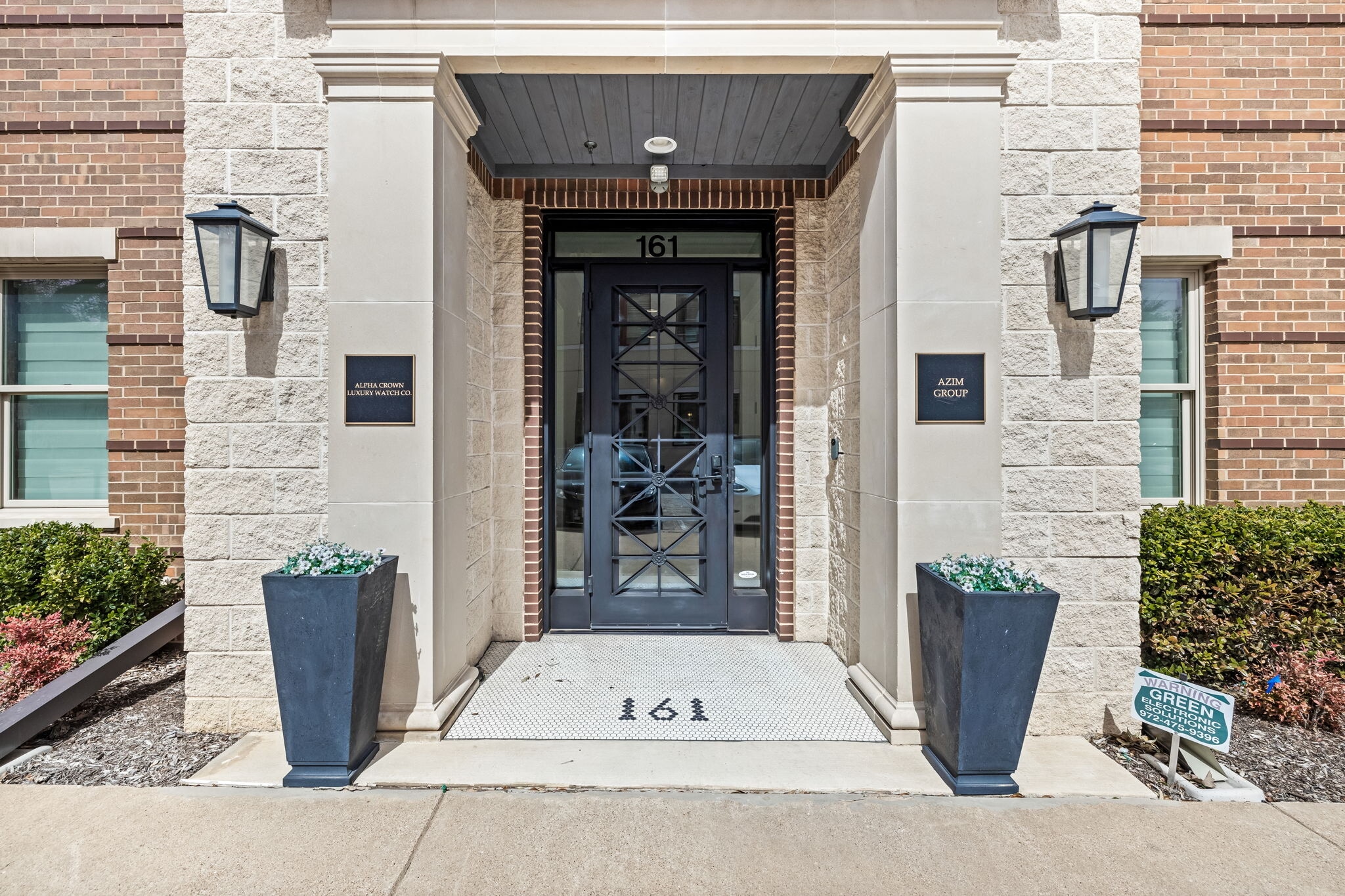 161 Summit Ave, Southlake, TX for lease Building Photo- Image 1 of 40
