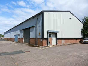 Bridgenorth Rd, Wolverhampton for lease Interior Photo- Image 2 of 2