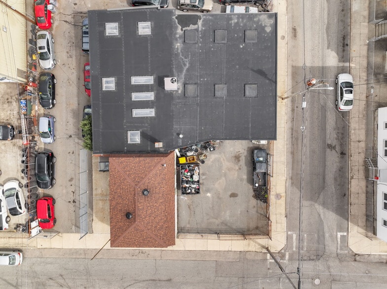 138 Morgan St, Fall River, MA for sale - Building Photo - Image 2 of 31