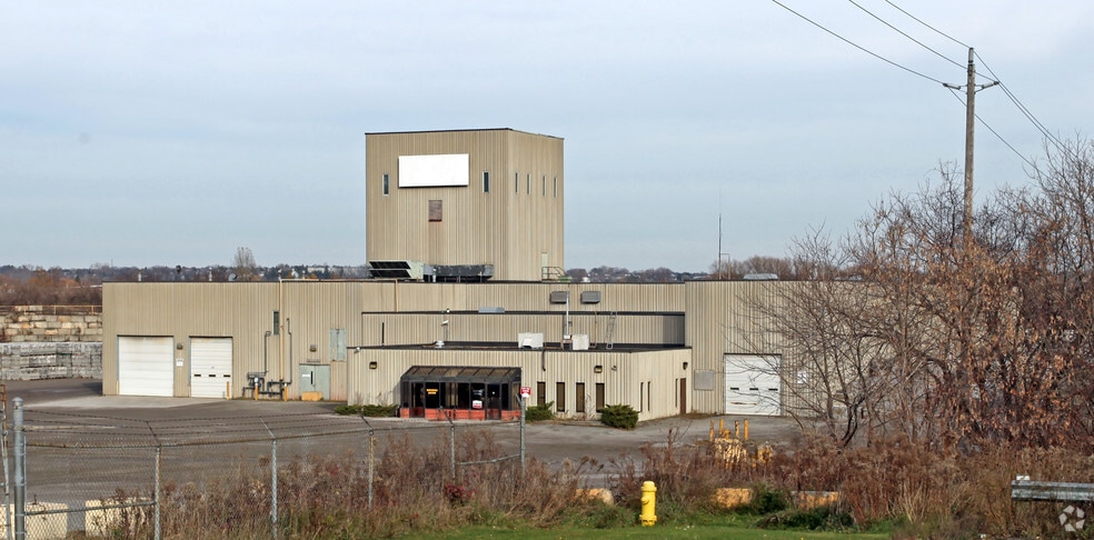 1089 Nelson St, Oshawa, ON for lease - Building Photo - Image 2 of 2