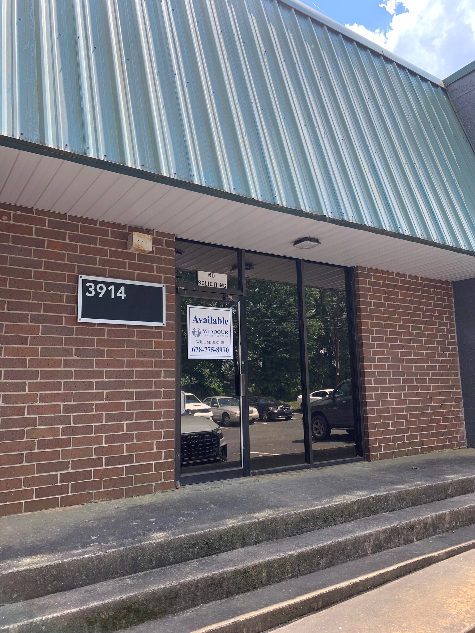 3902-3916 Shirley Dr SW, Atlanta, GA for lease Building Photo- Image 1 of 5