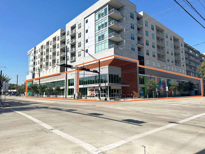 515 Elgin St, Houston, TX for lease - Primary Photo - Image 1 of 1