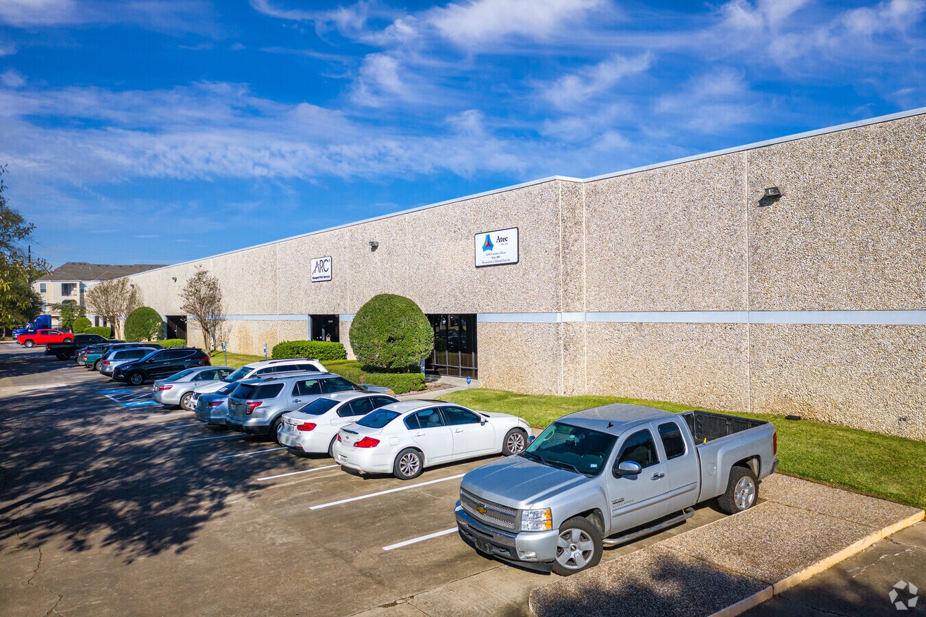 12603 Executive Dr, Stafford, TX 77477