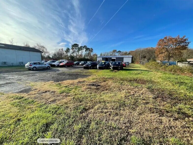 Land in Le Taillan-Médoc for sale - Building Photo - Image 2 of 8