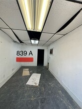 827-863 N IH 35, New Braunfels, TX for lease Interior Photo- Image 2 of 7