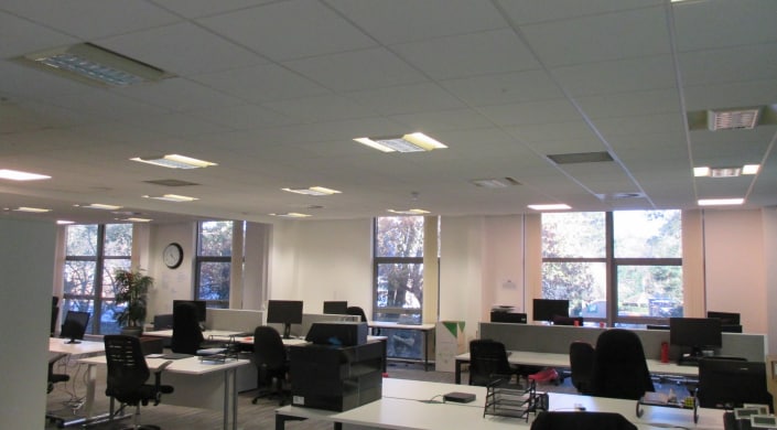 Cranmore Dr, Solihull for sale - Interior Photo - Image 2 of 6