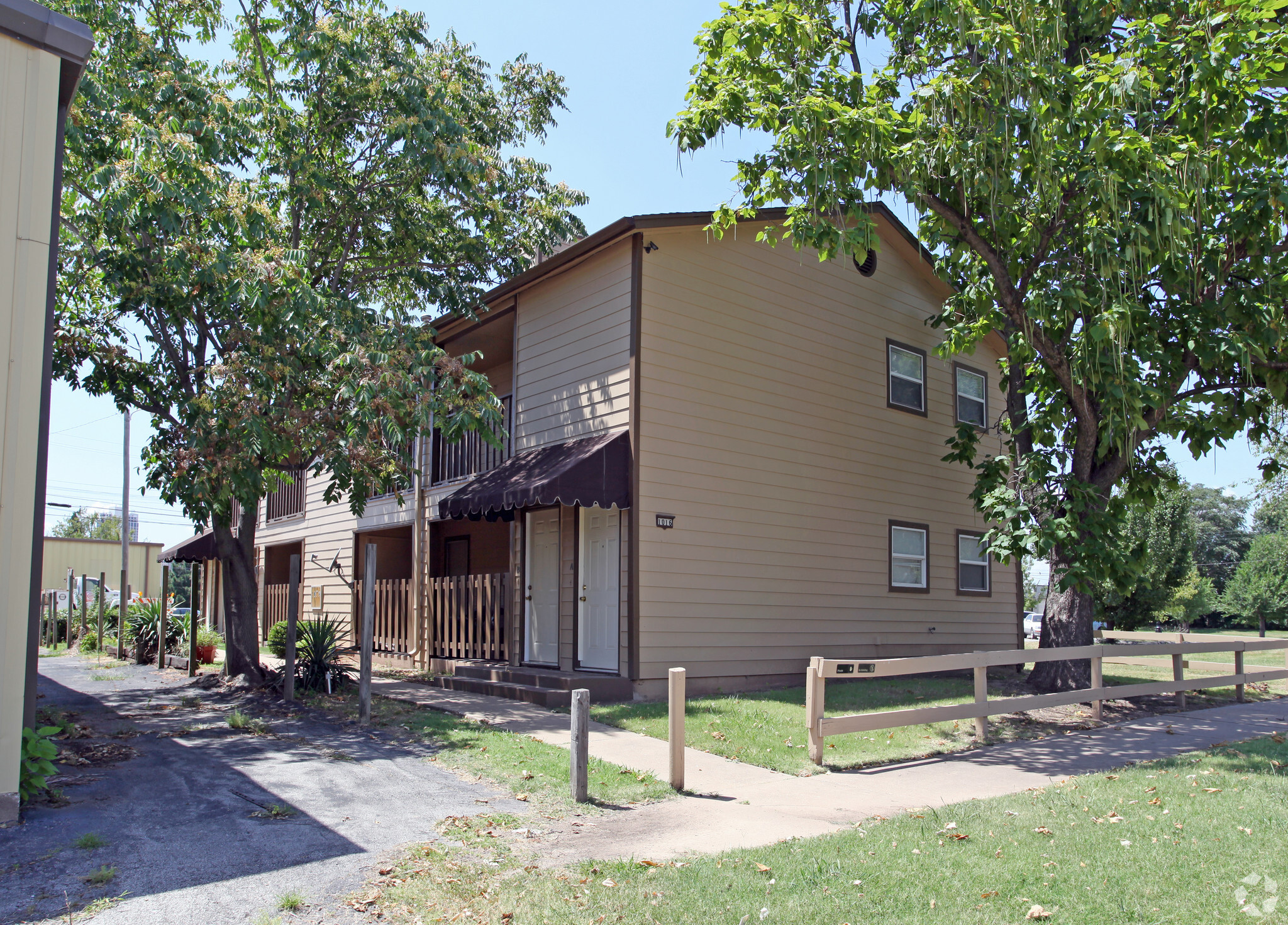 1016 S Quaker Ave, Tulsa, OK for sale Primary Photo- Image 1 of 1