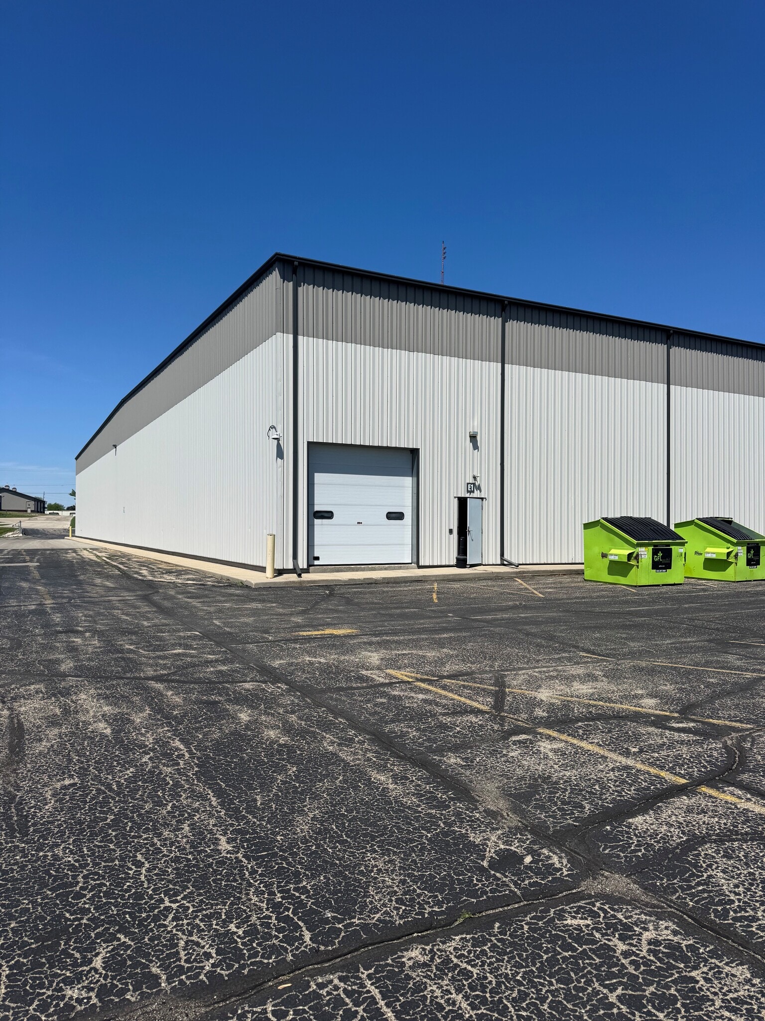 333 Beichl Ave, Beaver Dam, WI for lease Building Photo- Image 1 of 6