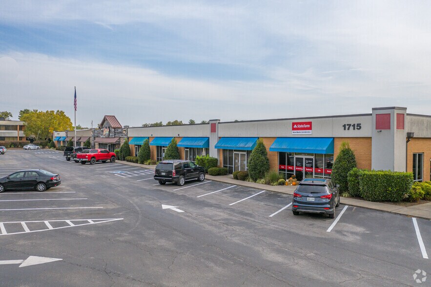 1715 Columbia Ave, Franklin, TN for sale - Primary Photo - Image 1 of 1