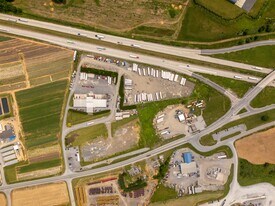 23 Truck Tech_Olde Scotland - Truck Stop