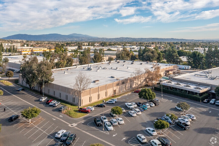 250 S Kraemer Blvd, Brea, CA for sale - Building Photo - Image 3 of 5
