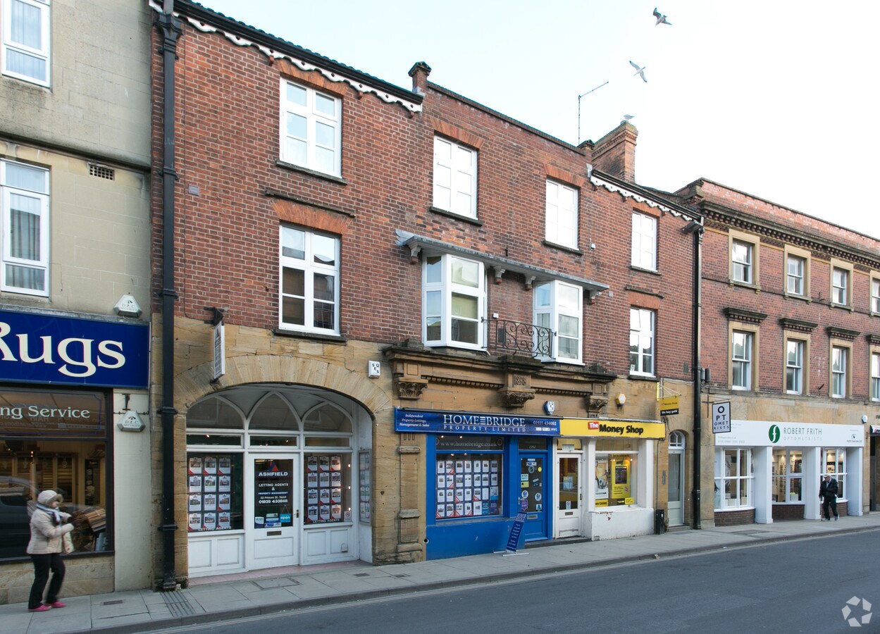30B Princes St, Yeovil, SOM BA20 1EQ