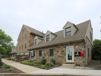 More details for 2 Village Rd, Horsham Township, PA - Office for Lease