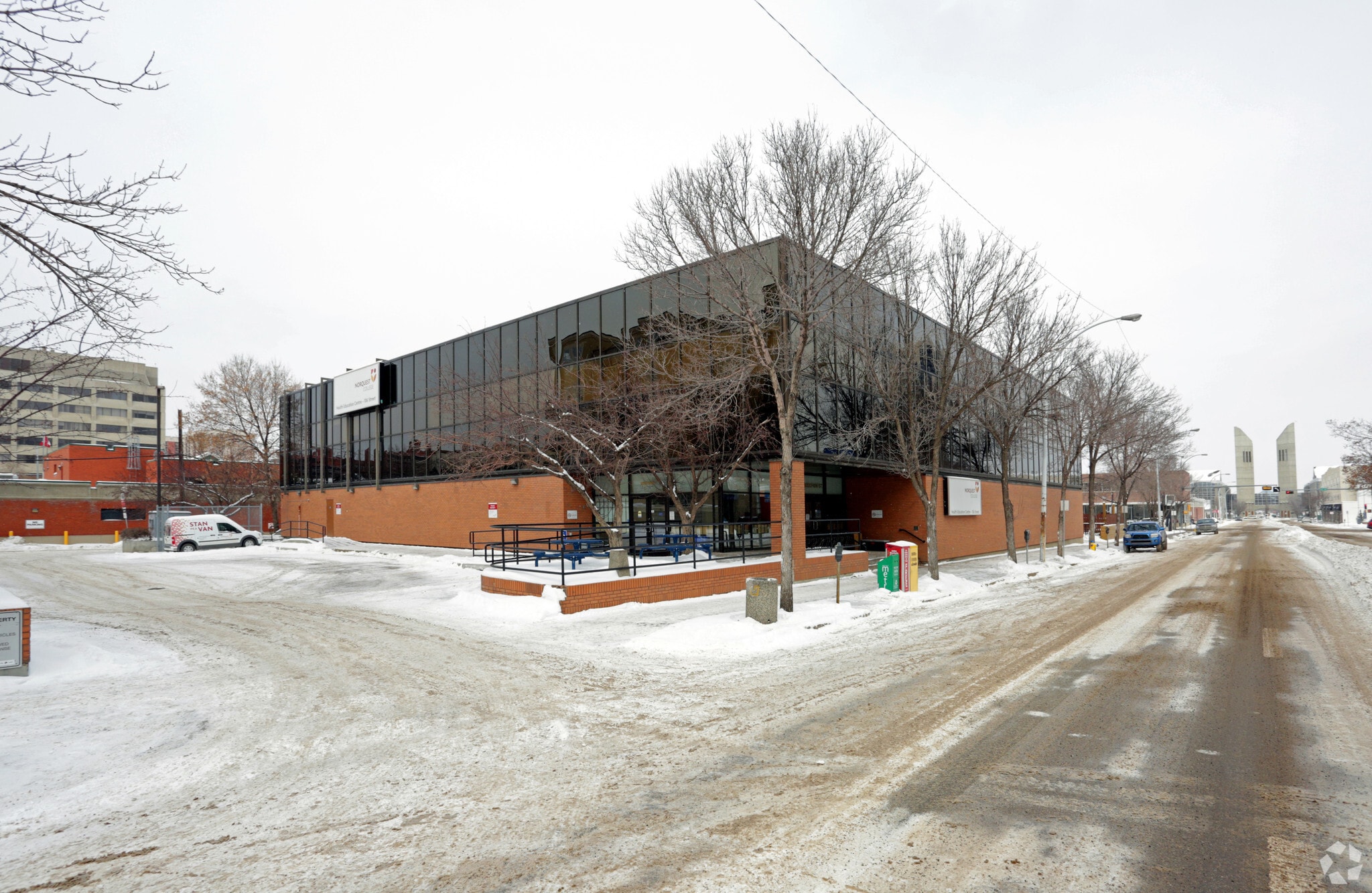 10232 106th St NW, Edmonton, AB for sale Primary Photo- Image 1 of 1