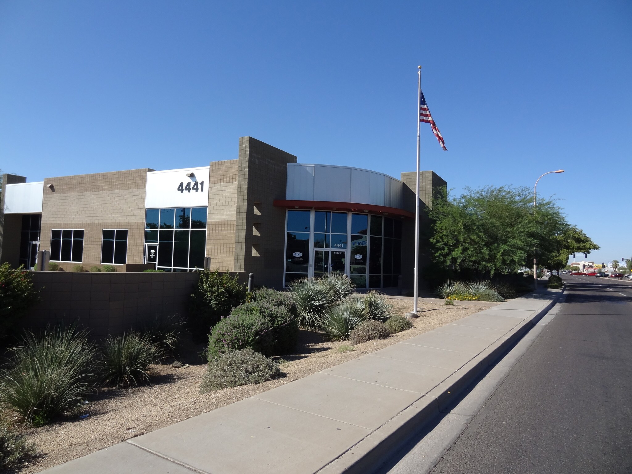 4441 E McDowell Rd, Phoenix, AZ for sale Building Photo- Image 1 of 1