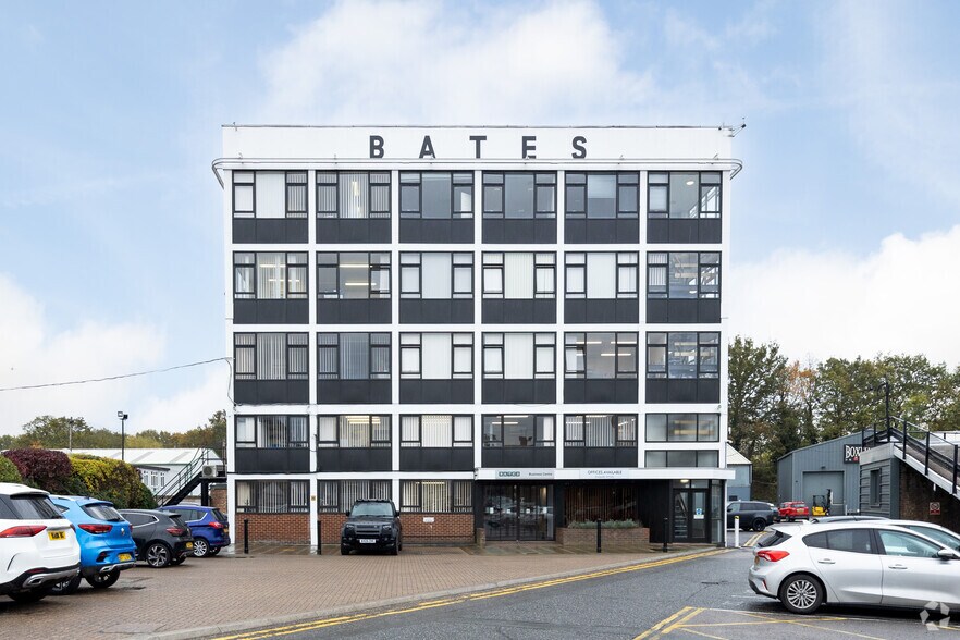 Church Rd, Romford for sale - Primary Photo - Image 1 of 1