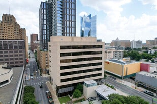 425 Soledad St, San Antonio TX - Parking Garage