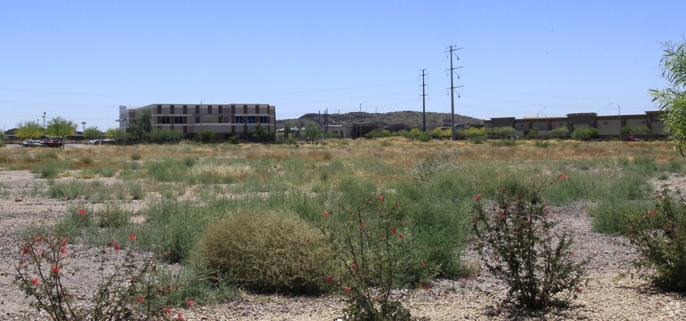 2117 W Whispering Wind Dr, Phoenix, AZ for sale - Building Photo - Image 3 of 3