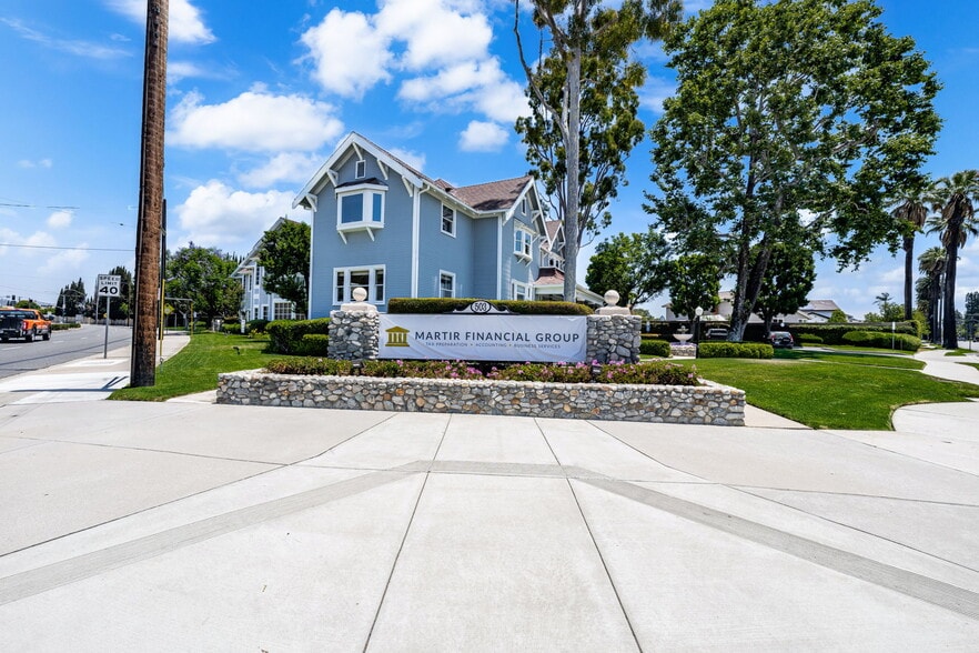 503 W Palm Dr, Placentia, CA for lease - Building Photo - Image 3 of 56